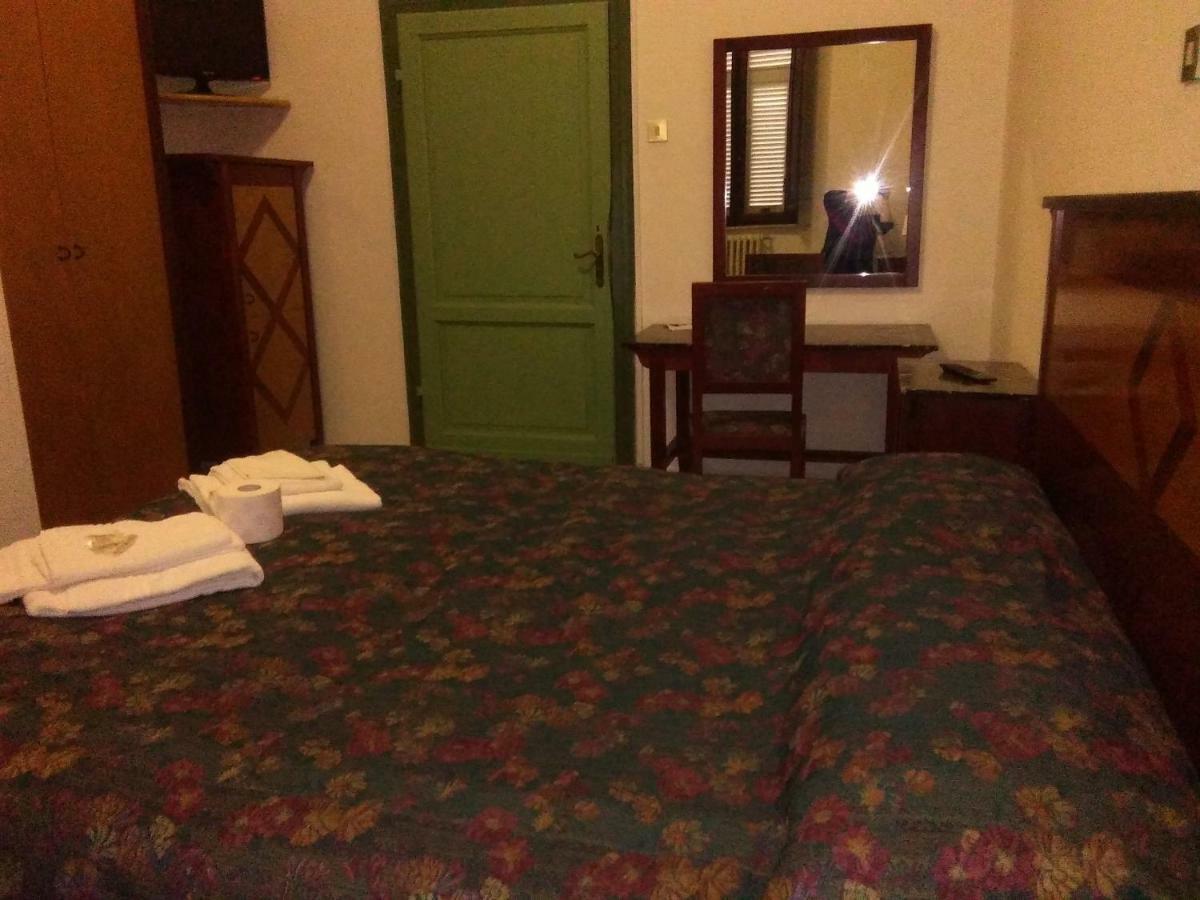 Hotel Stella Follonica Exteriör bild